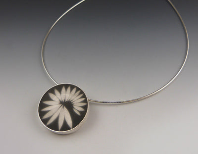 Silver Leaf Chain Pendant