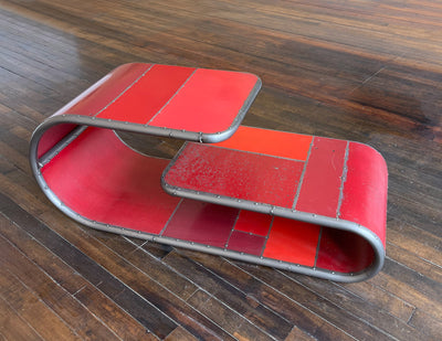 Curl Table, red