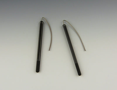 Fosforo French Wire Earrings, black