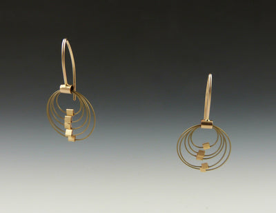 Grad Circle Hooks, Bronze/Gold